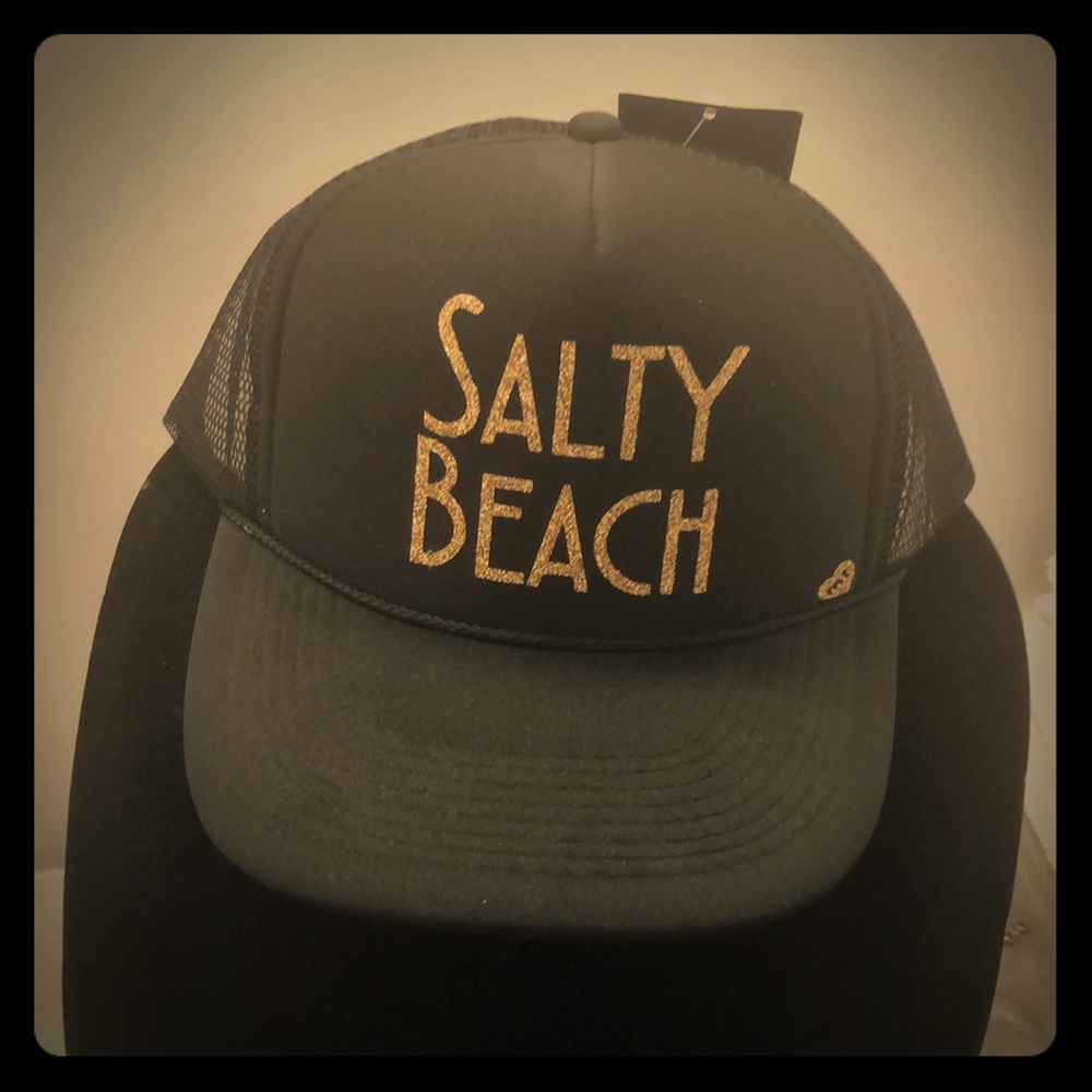 Salty Beach Hat